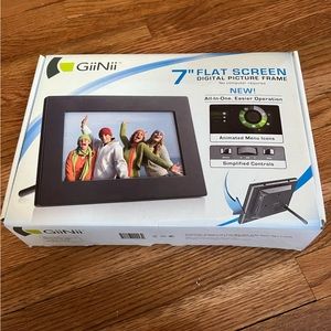 Digital picture frame